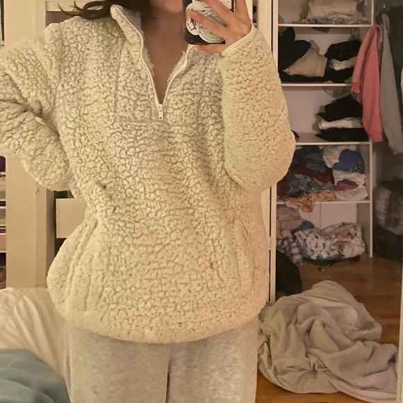 Cozy Sherpa fleece - Picture 1 of 2